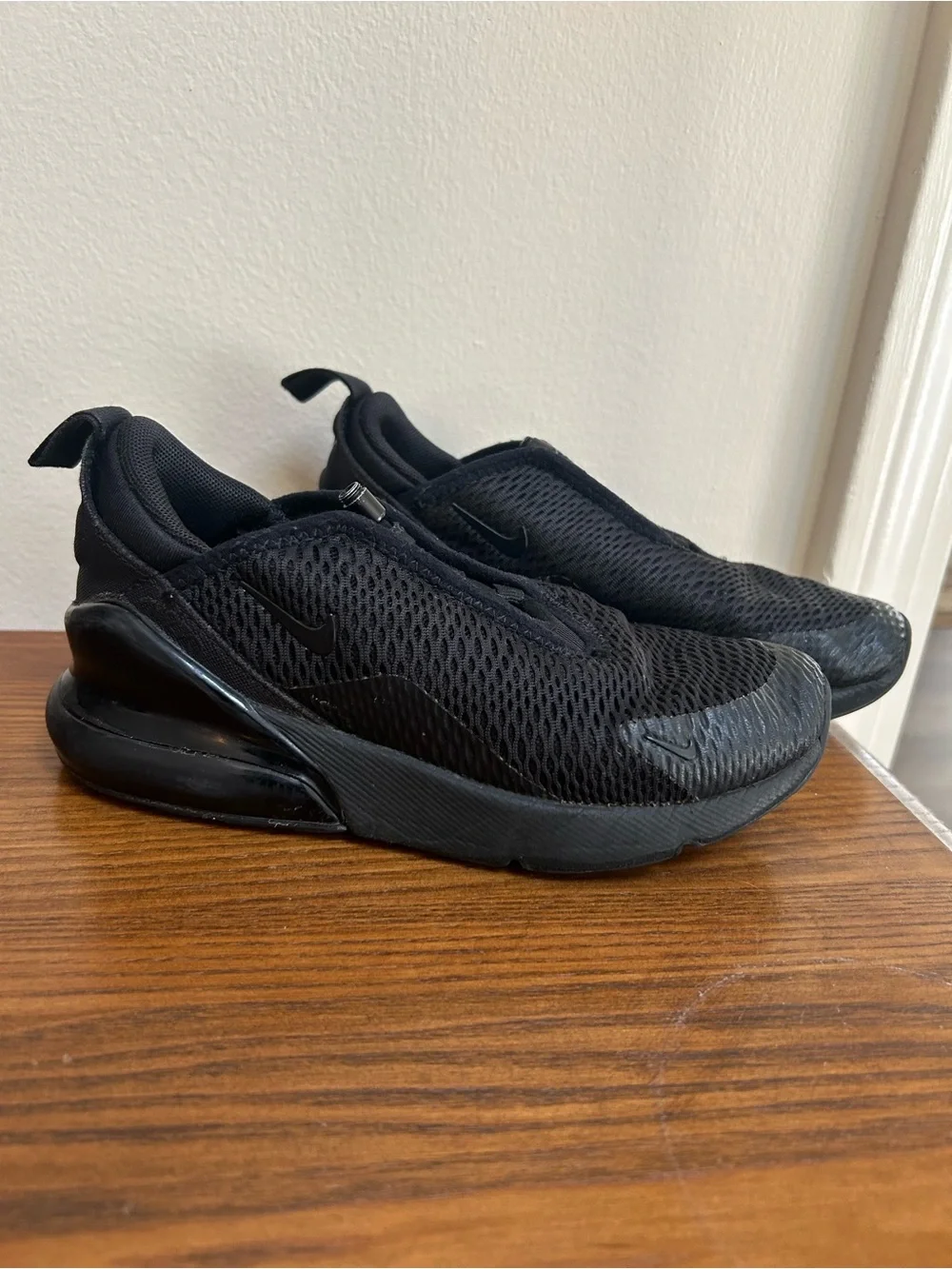 Nike Air Max 270 Black Mesh Slip-On Sneakers (Little Kid 13C)